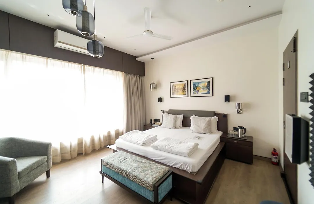 Central Bed & Breakfast-1